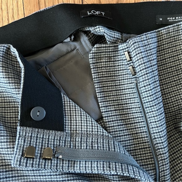 🆕 EUC LOFT High Waist Straight Leg Houndstooth grey and blue pants - Picture 12 of 14